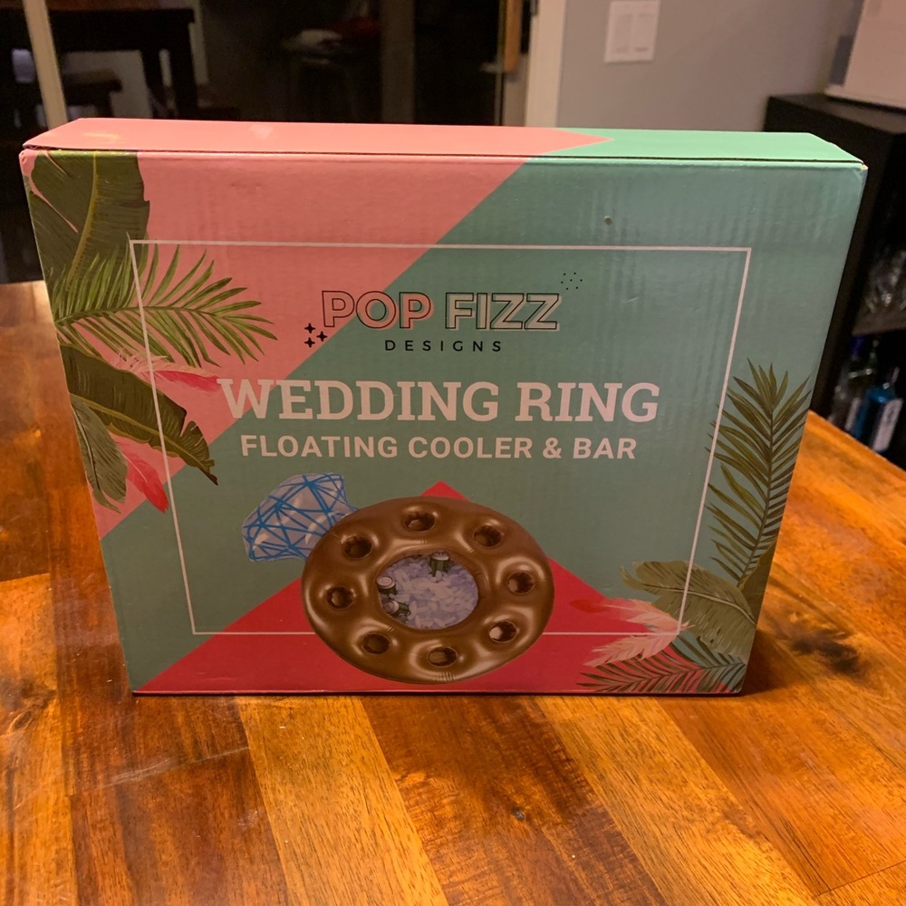 Ring Floating Cooler